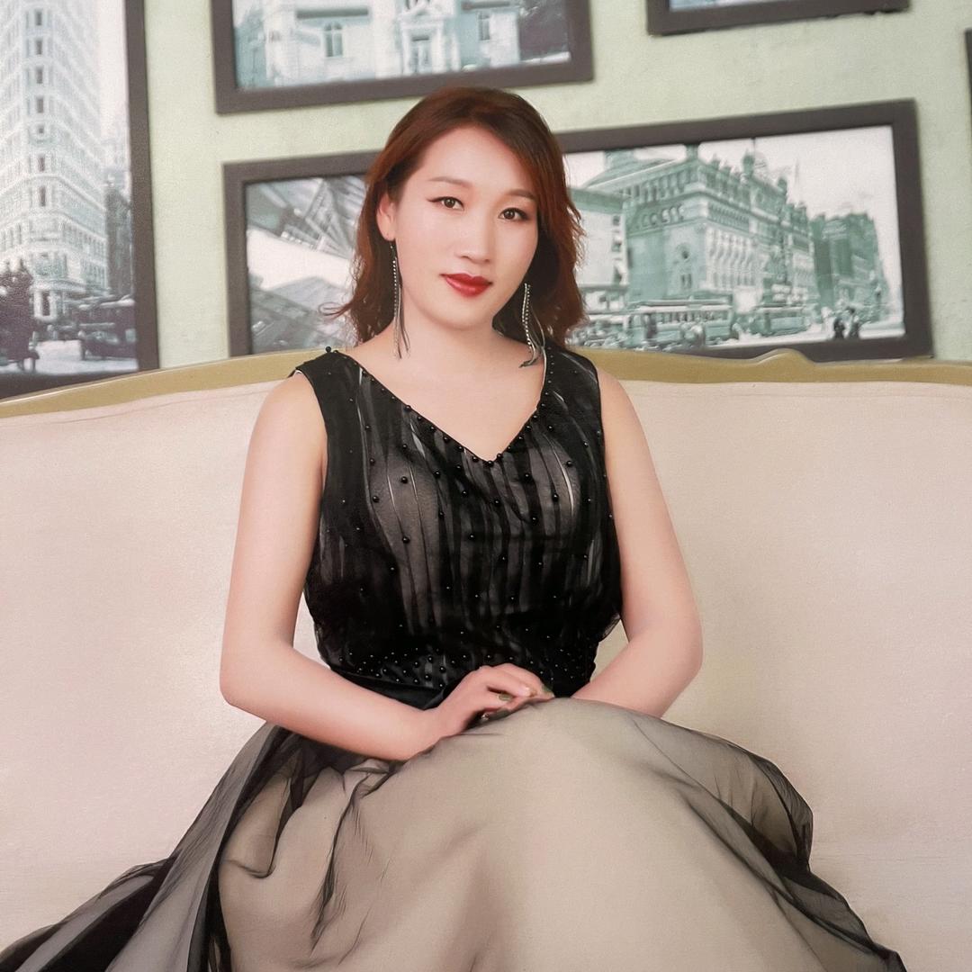 轮胎女侠 啊