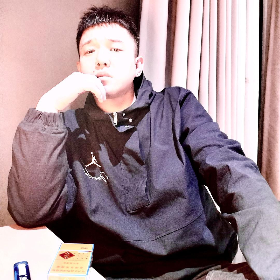 Hello 王