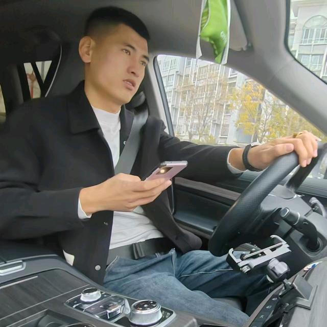 誌幫H두低調