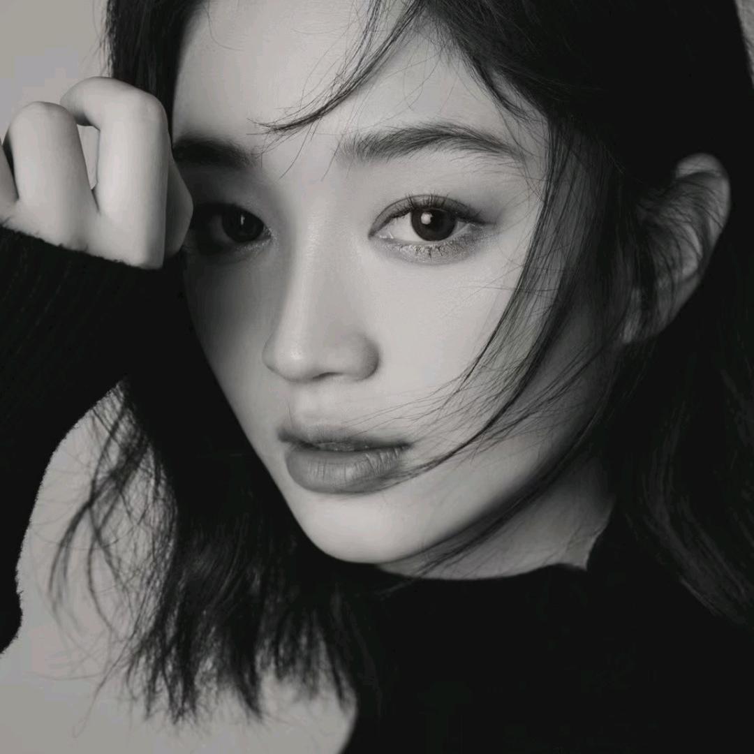 赛莱斛-娜娜妹儿直播号