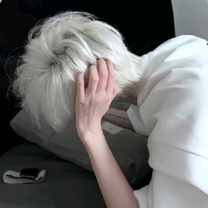 辻渃.