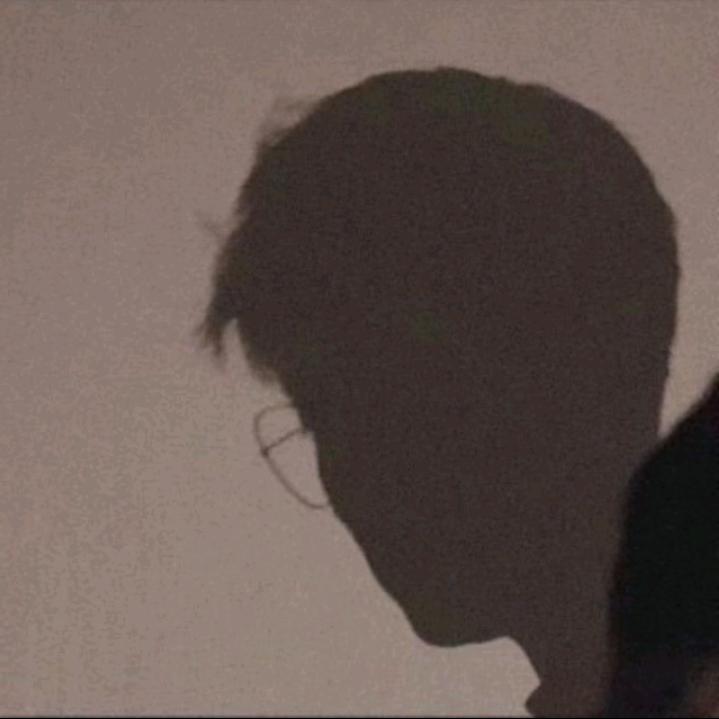 冷不丁头像