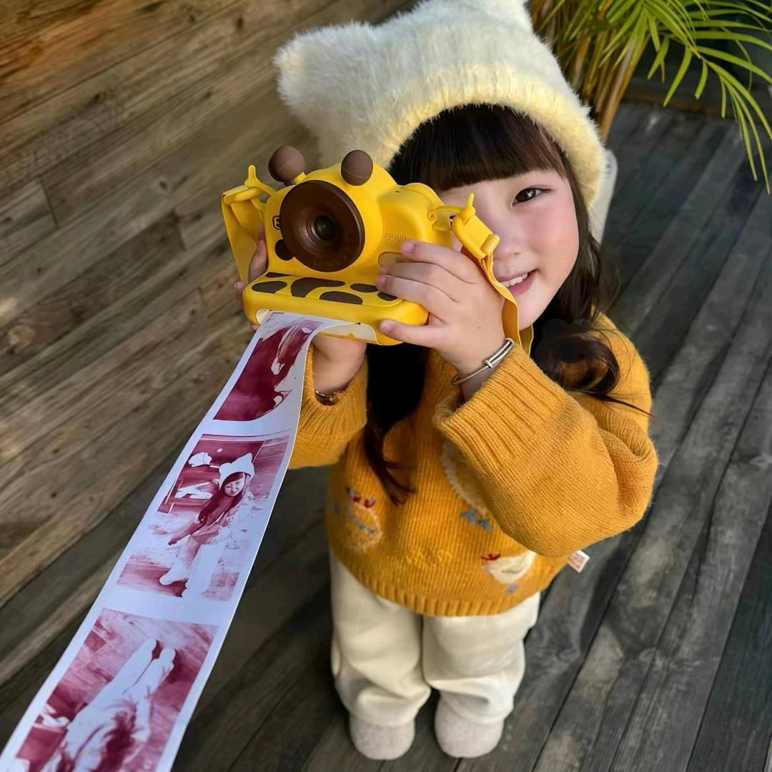 运气爆棚的美少女