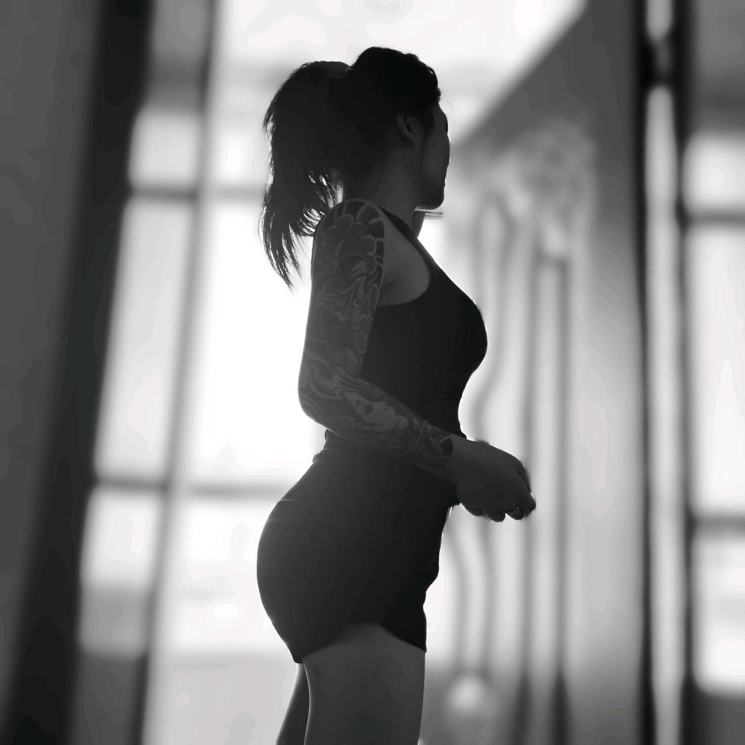 婷的.
