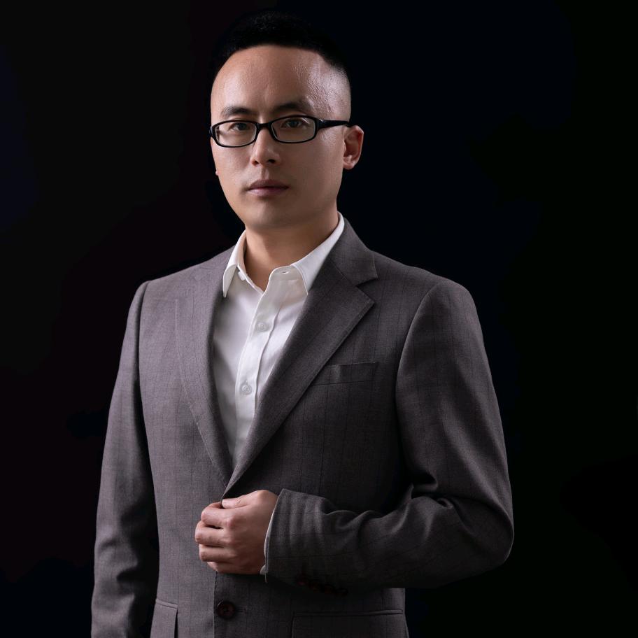 天天带你看房子的～眼镜娃