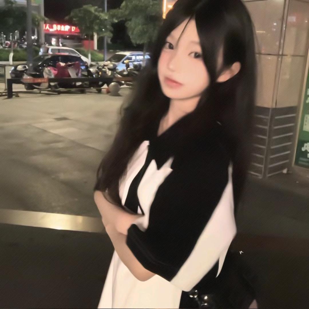 Helloづ 林柚