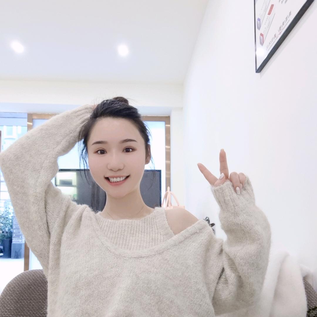 甜甜就乐呵*✲ﾟ*