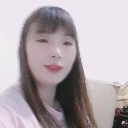 华