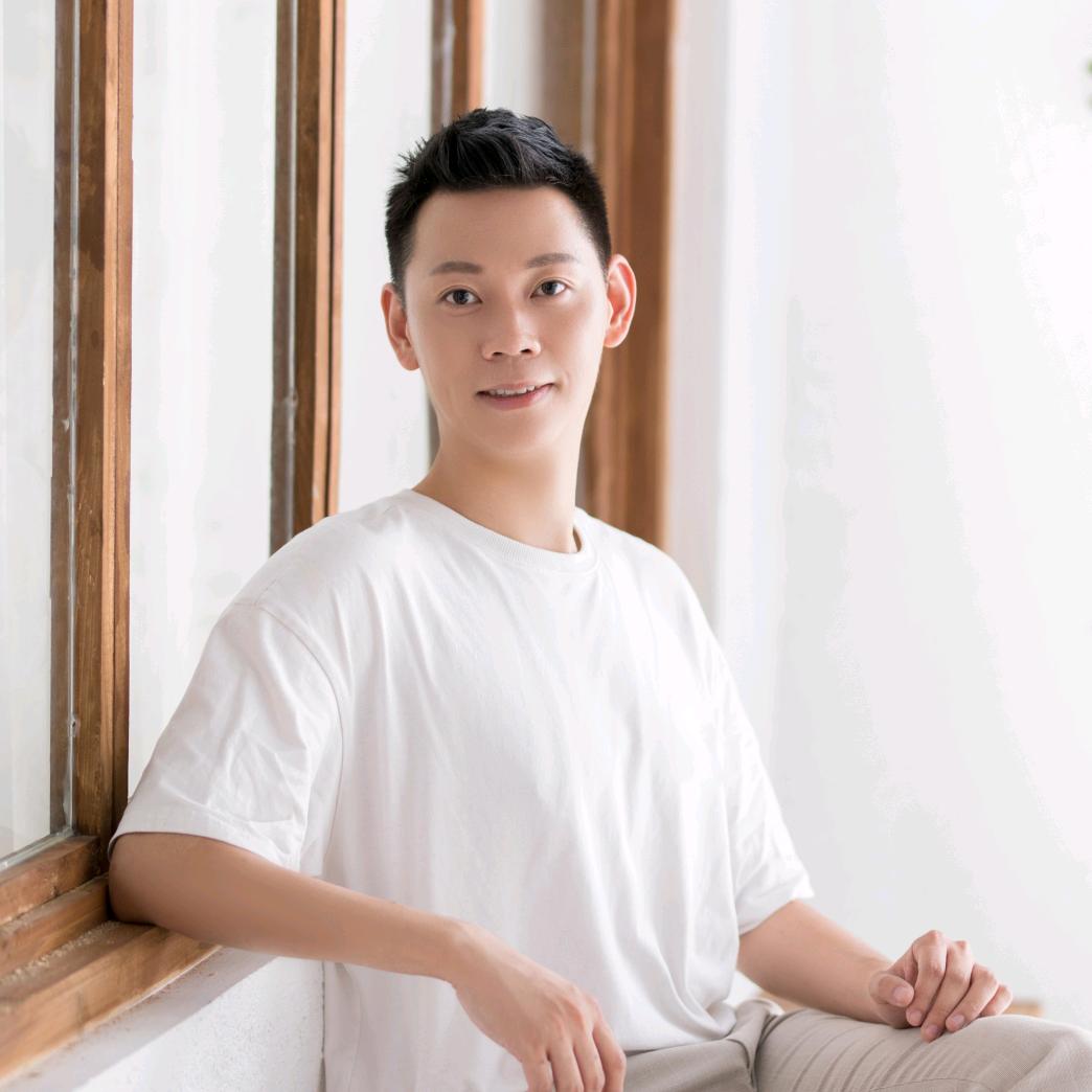 爱健身的设计师小赵