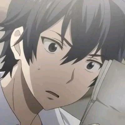 源稚生.