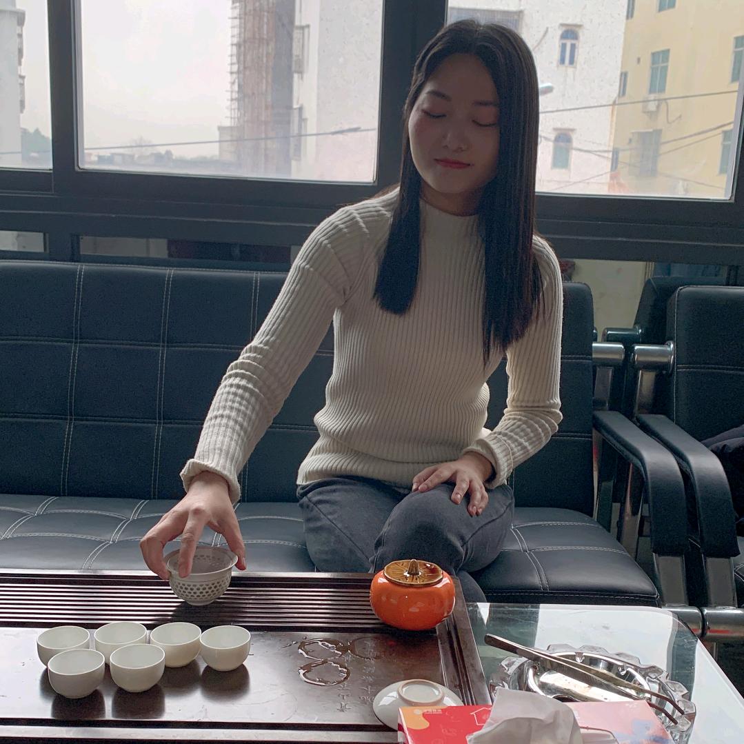 小沈同事