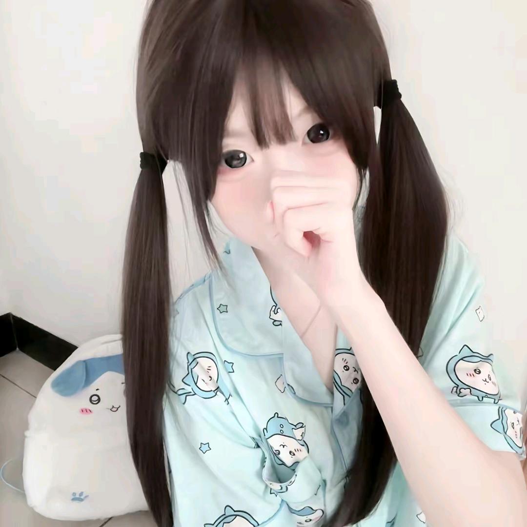 躲在后院嗦鸡屎