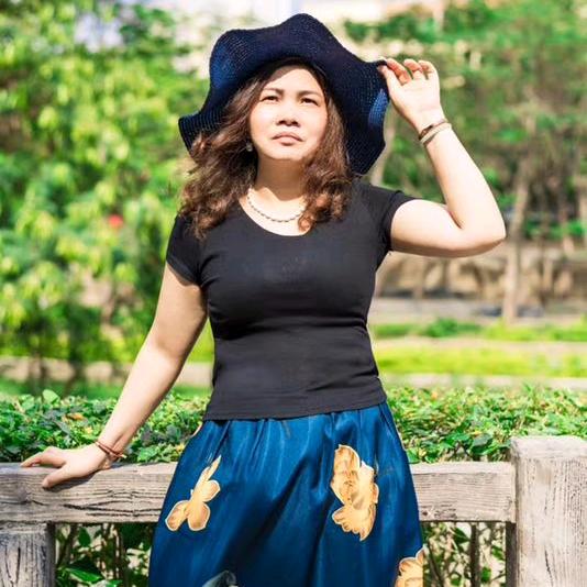 憨憨姐(开播号在主页首播1:30)