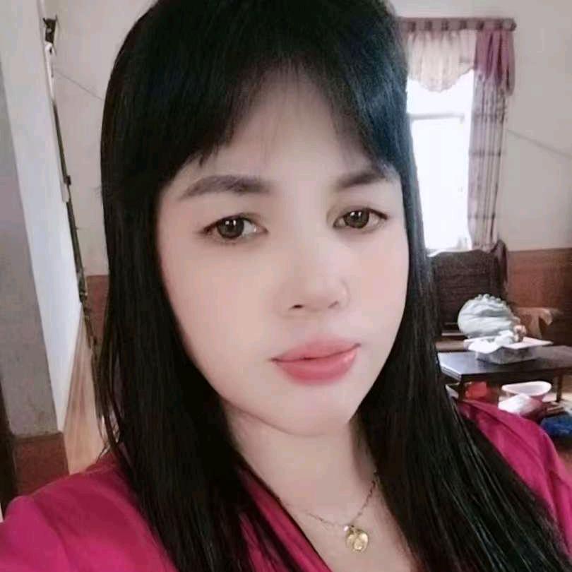 兰兰，是一个单身妈妈