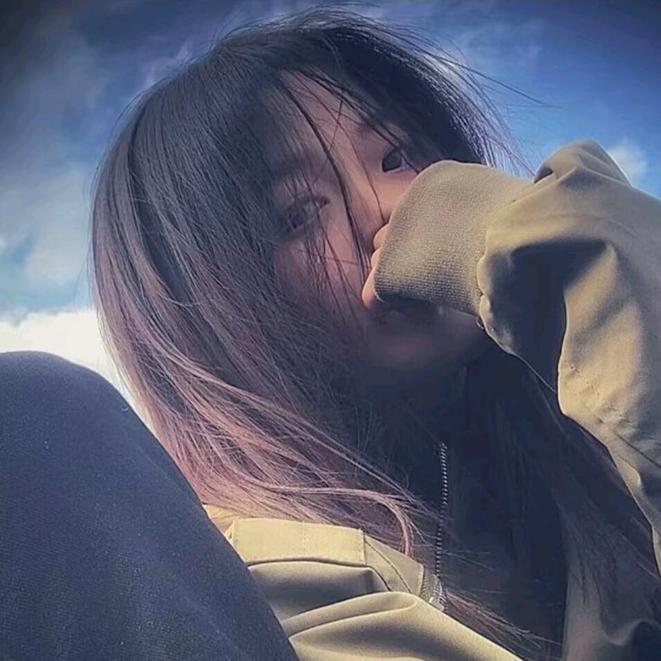 不在爱la