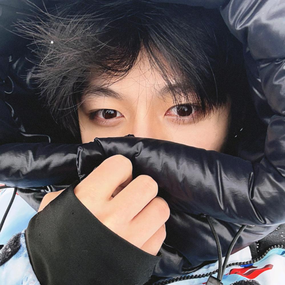 正在想星星眼⭐