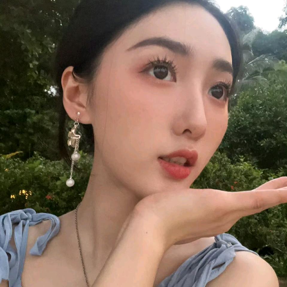 楚楚不可莲