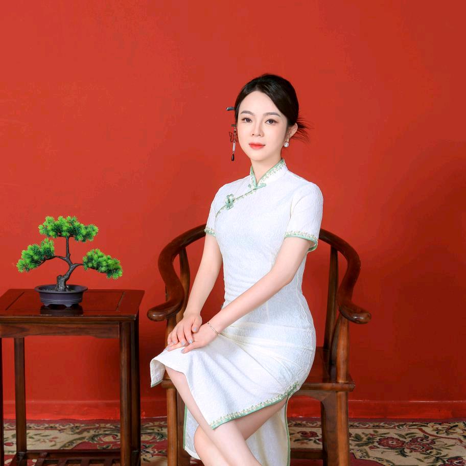 佰草幕斑痘敏终点站/芳芳
