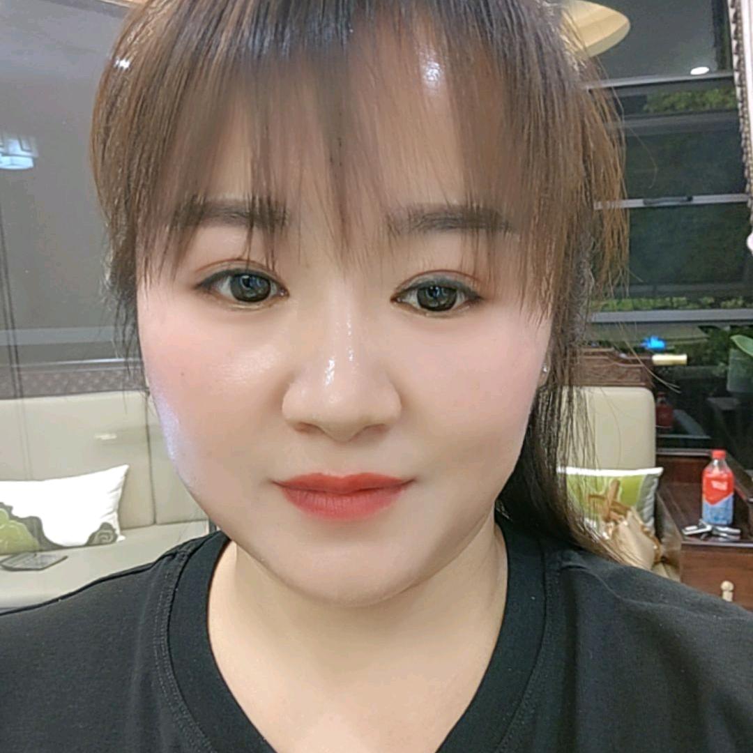 嬉沐泡澡