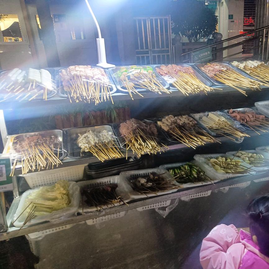 烤串1元1串（石门步行街街农行门口）