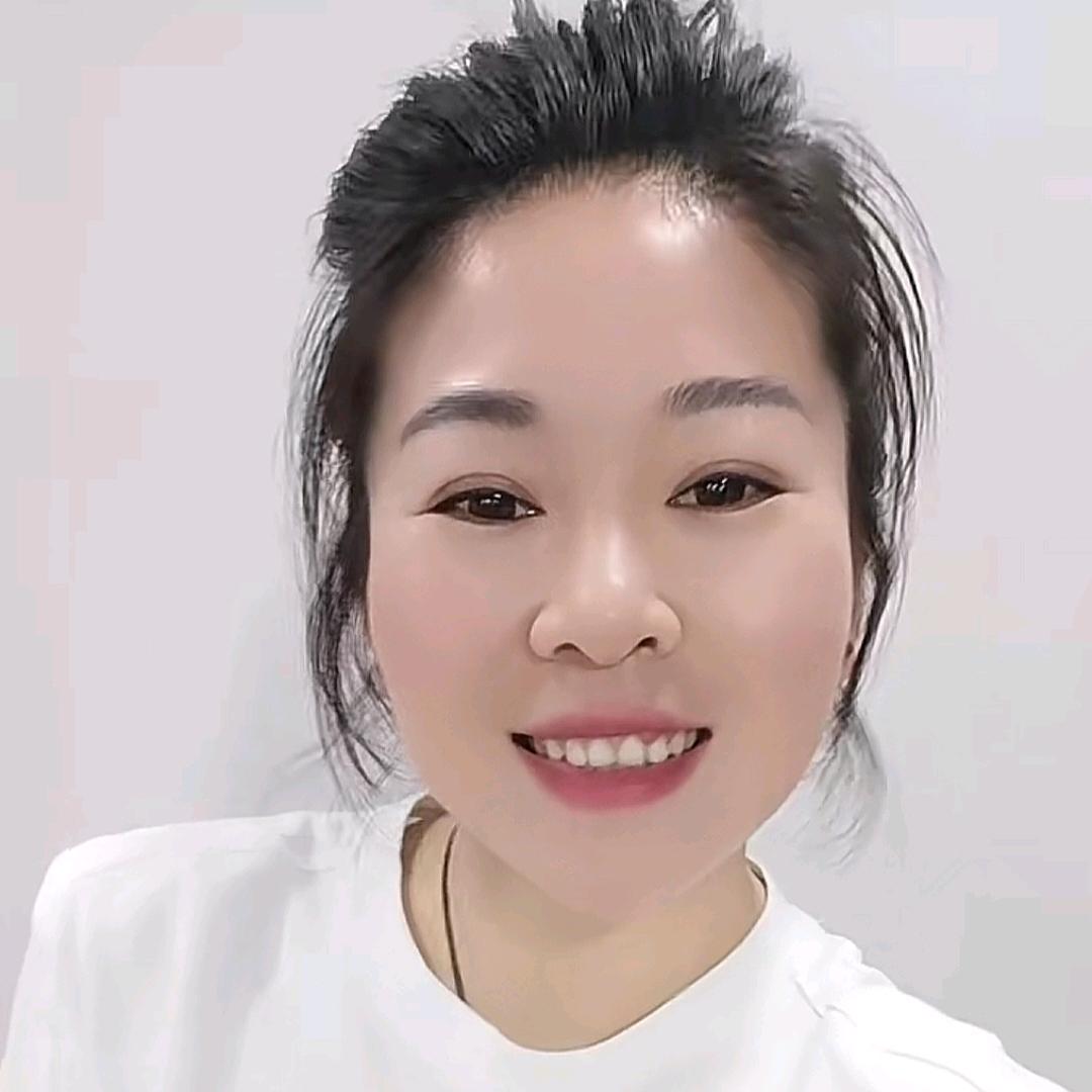 玲子云妞