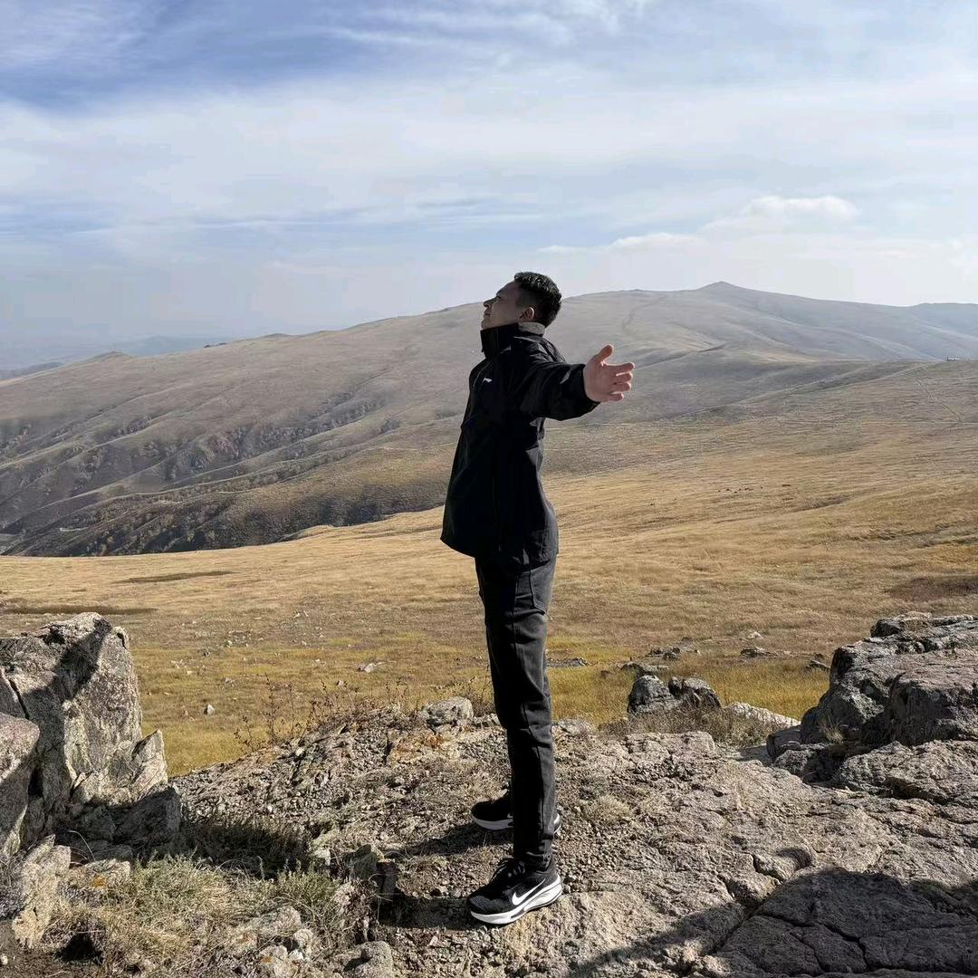 ᝰᩚ你我山巅自相逢