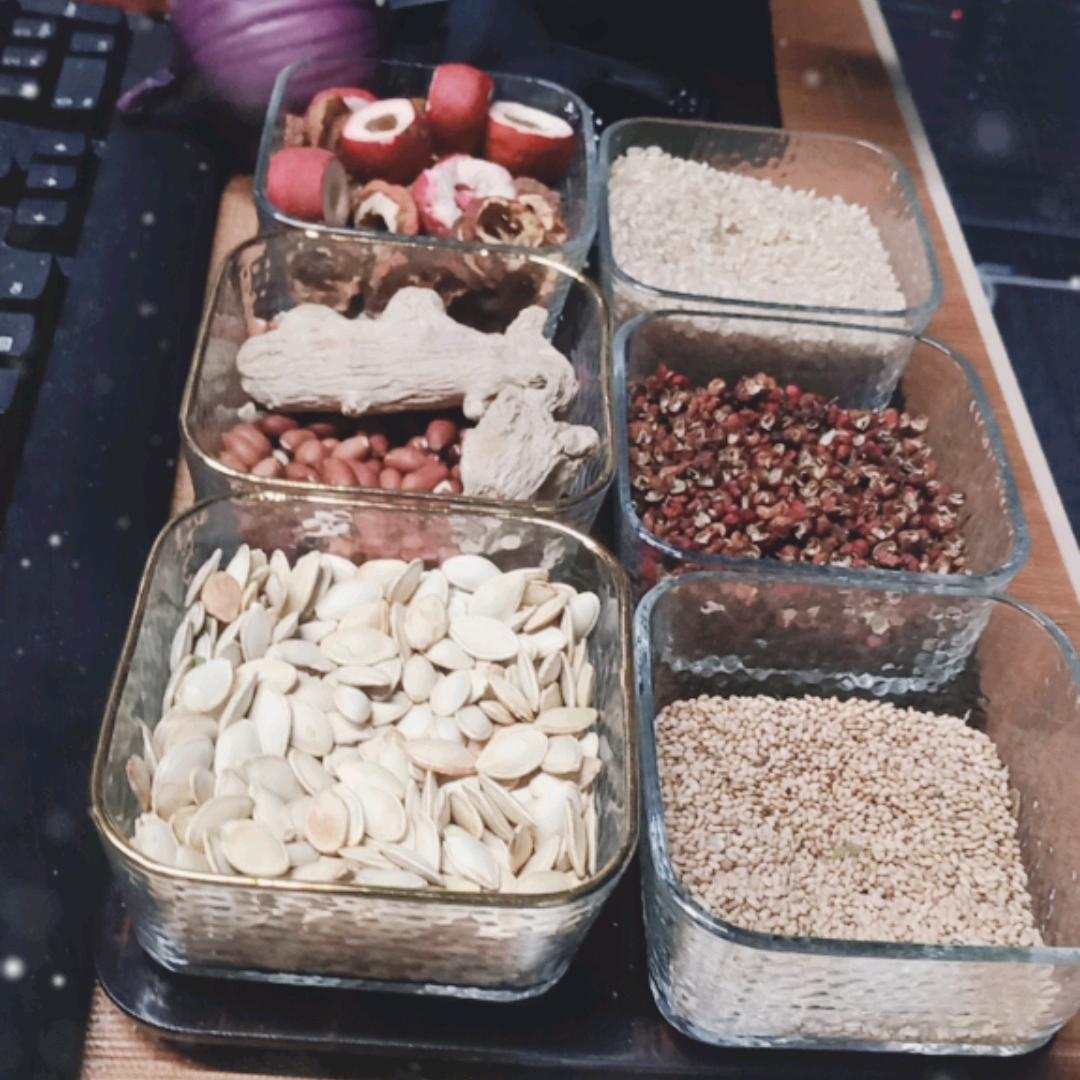 魏老师讲草本          青梧