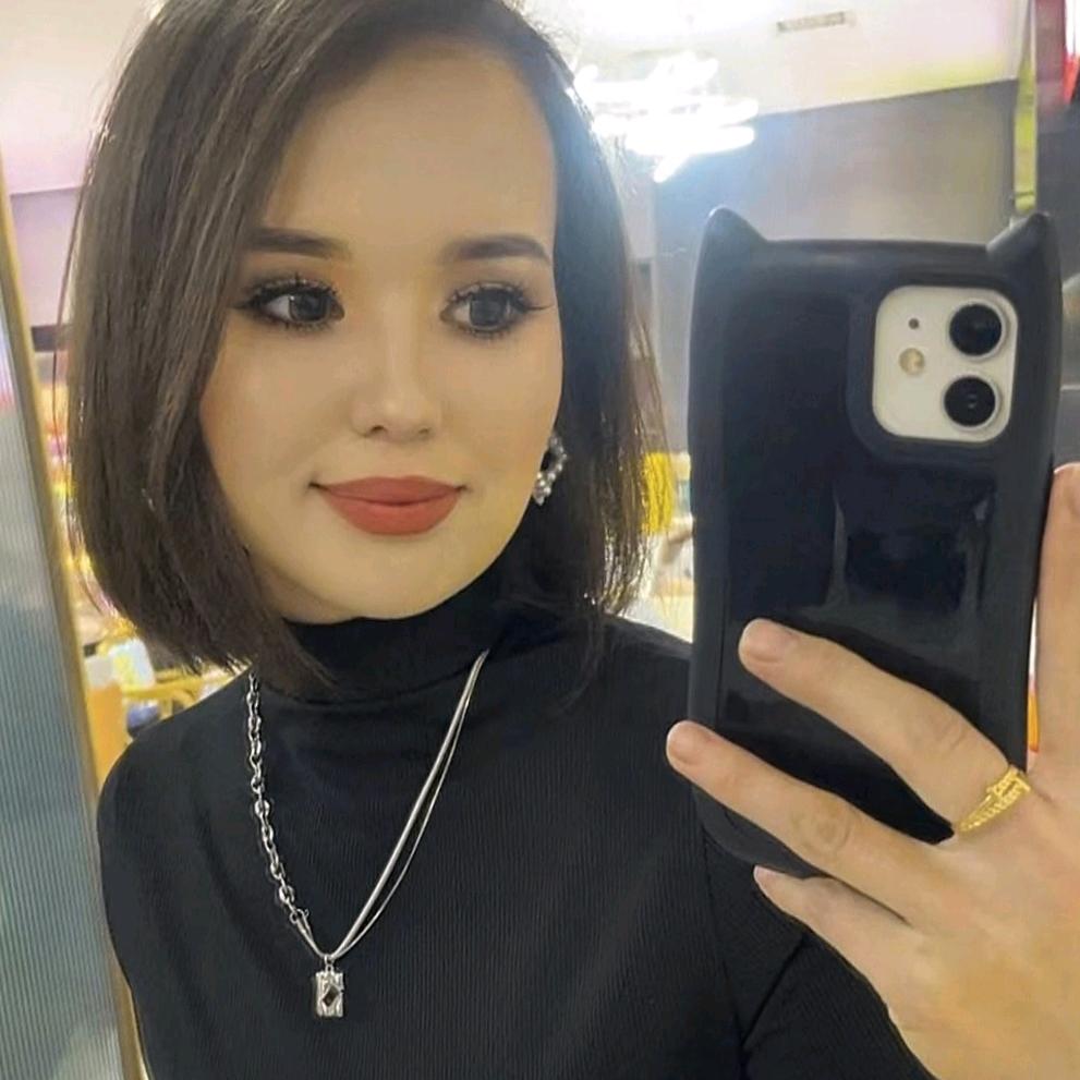 Gulfira  妈咪 🧸