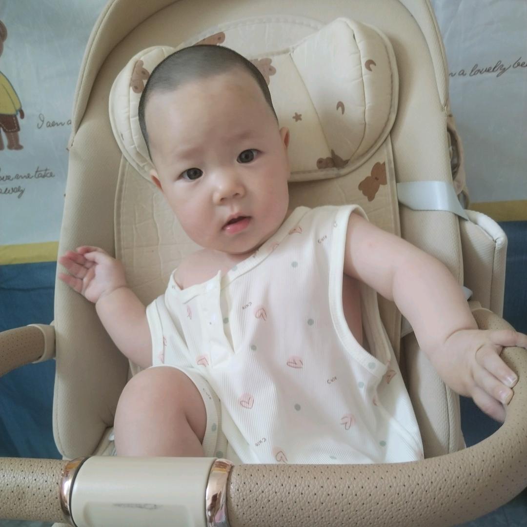 小糖豆（全职带娃）