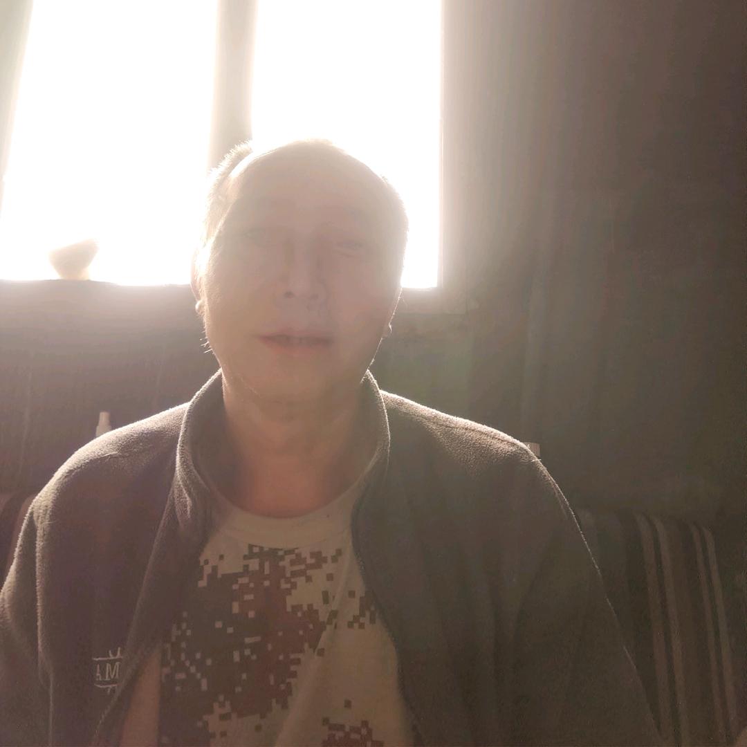 新人主播第一次开播希望家人朋友的关注和点