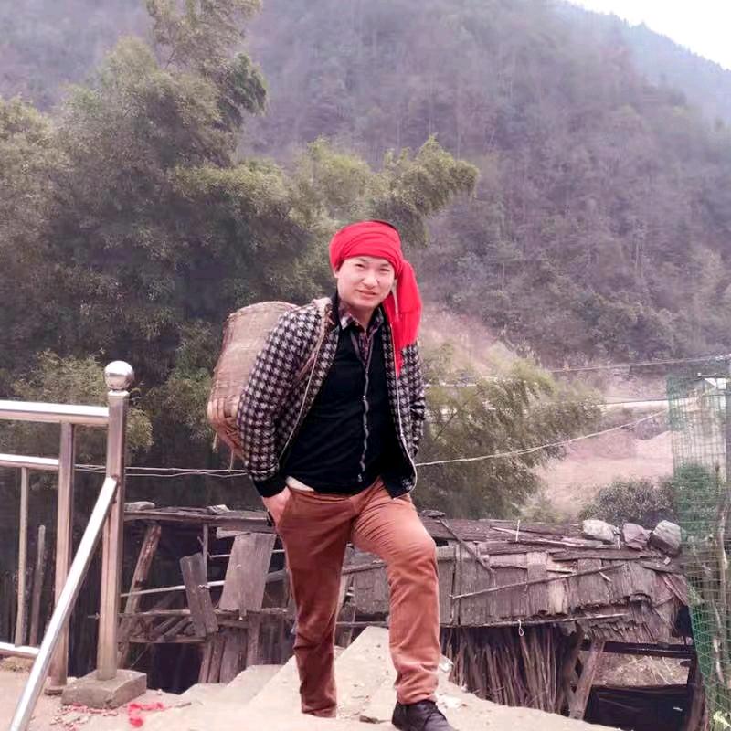 广州汨罗村村长