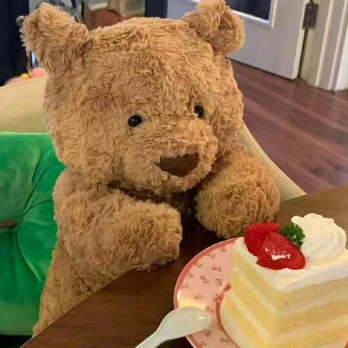 吃个鸭梨🍐🍐