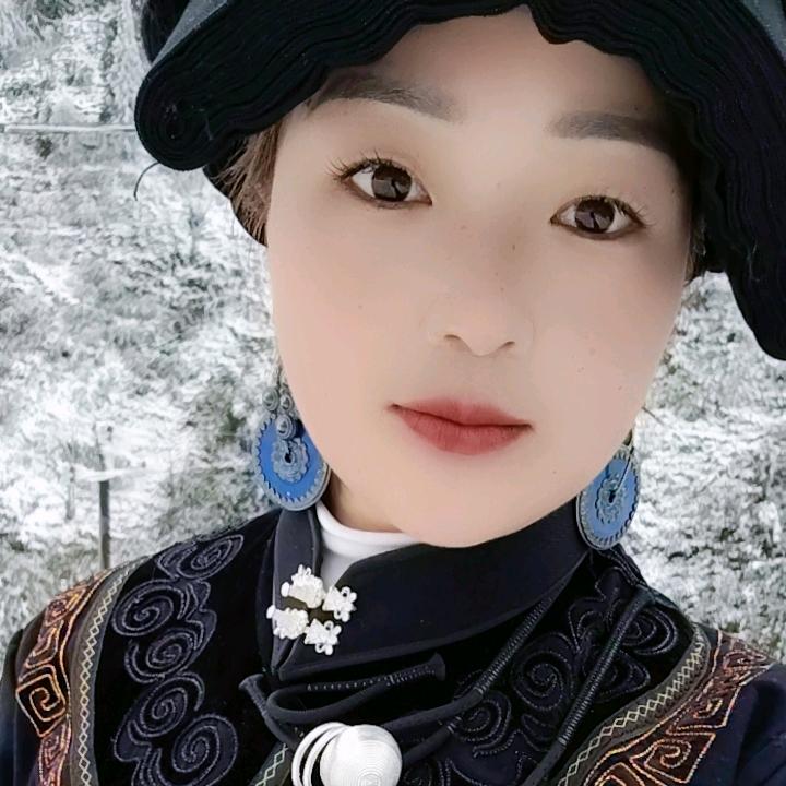 我姓李，却不在你心里