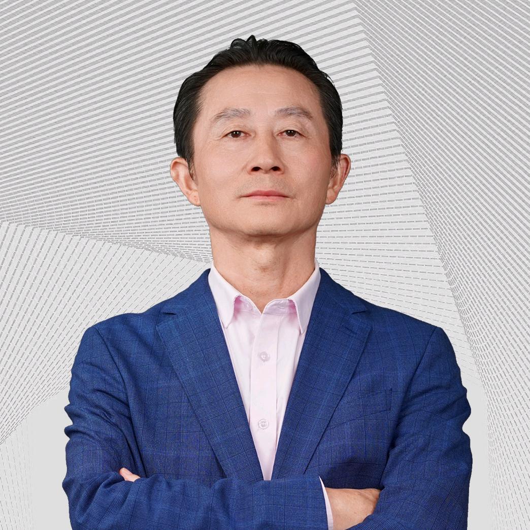 著名海上皇宫案律师汪腾锋