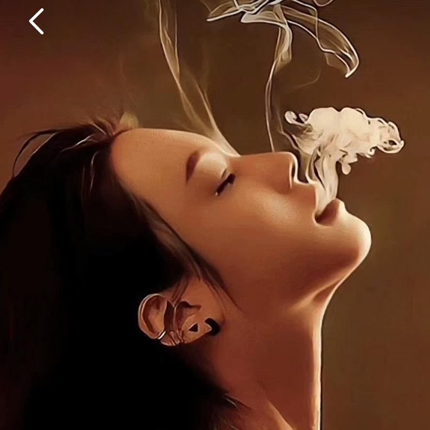 浅笑(❁´◡`❁)*✲ﾟ*心柔