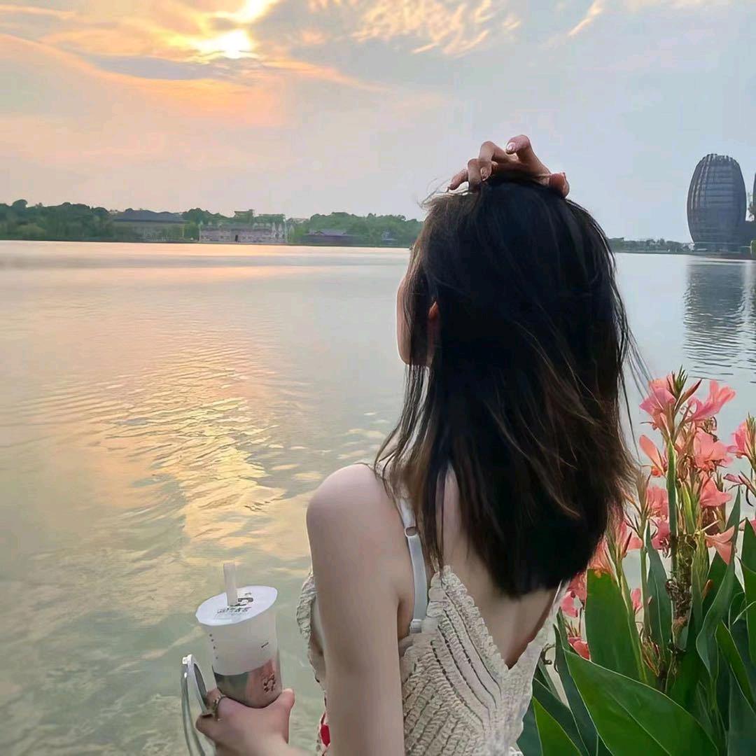 玲玲