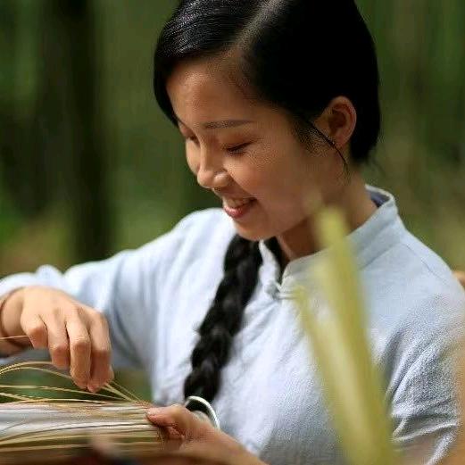 杨昌芹赤水竹编非遗代表传承人