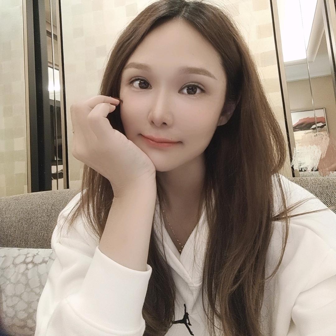 婷姐姐🎀