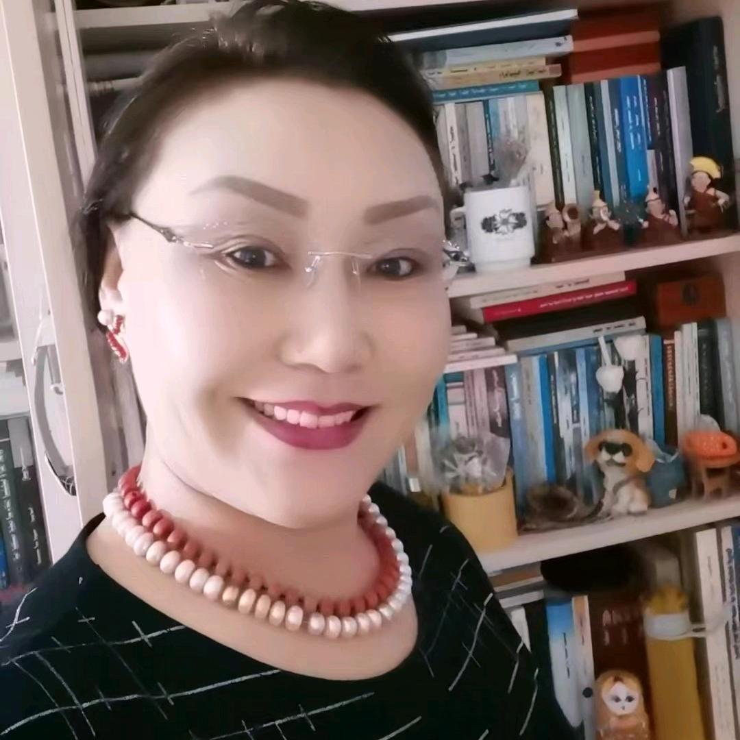 达，格日乐其其格