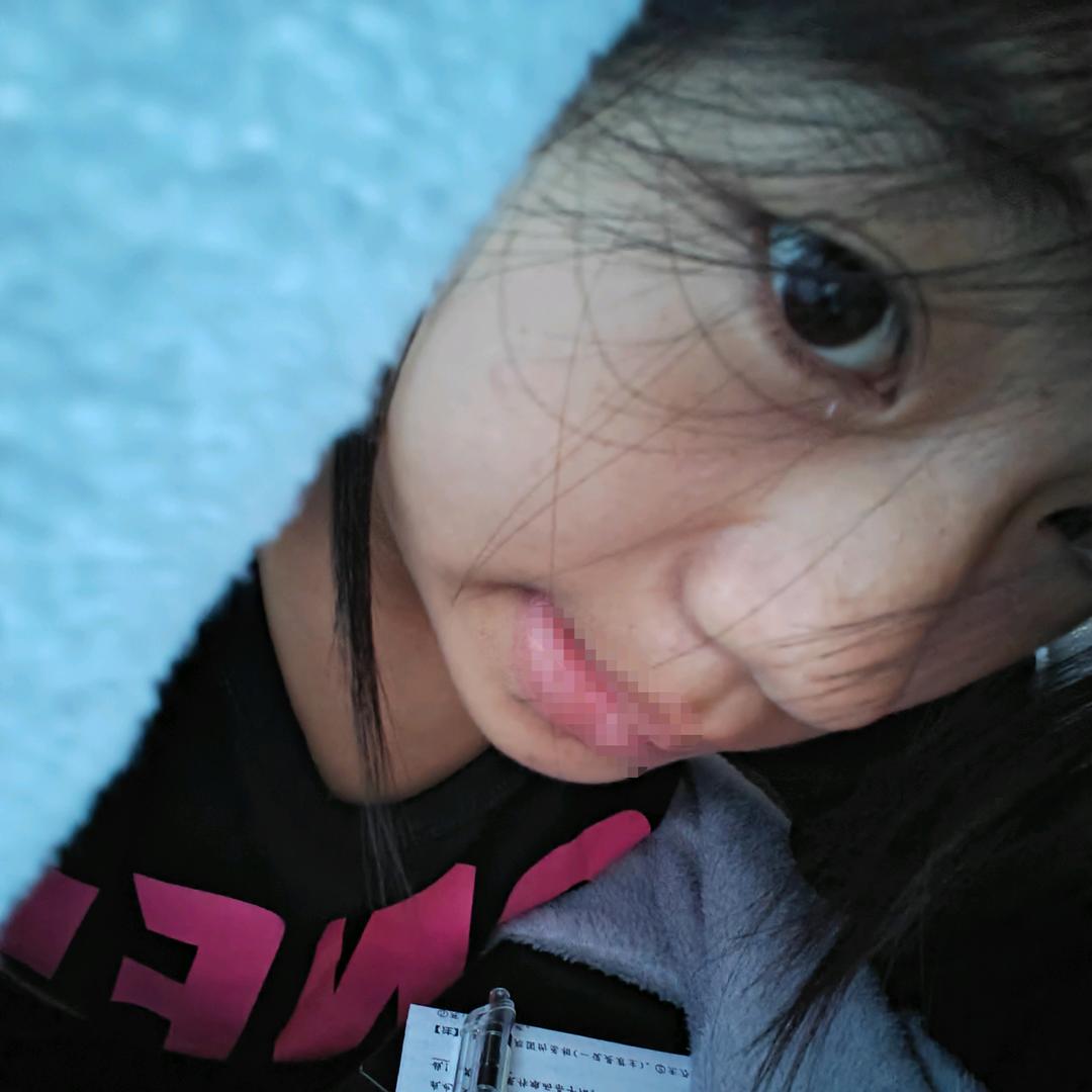 婷婷爱吃桃子🍑