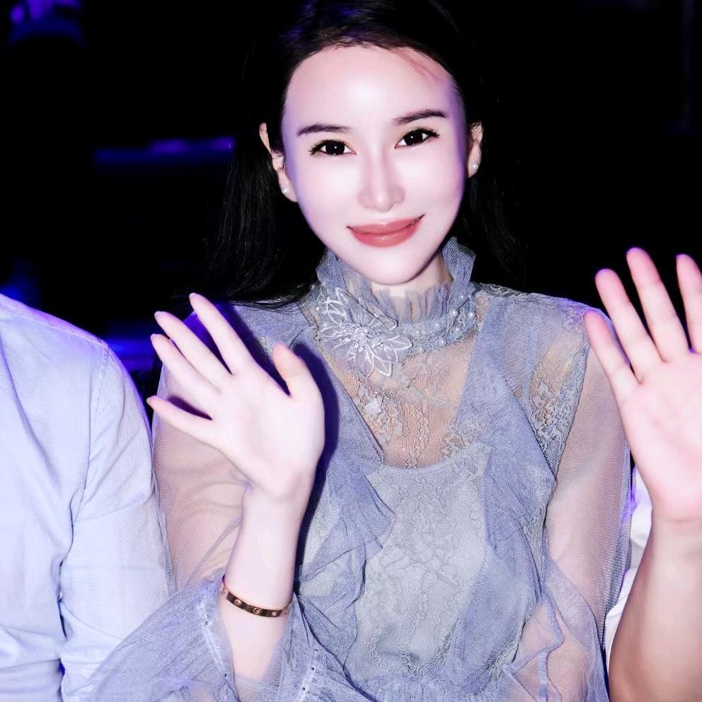 姚琼维