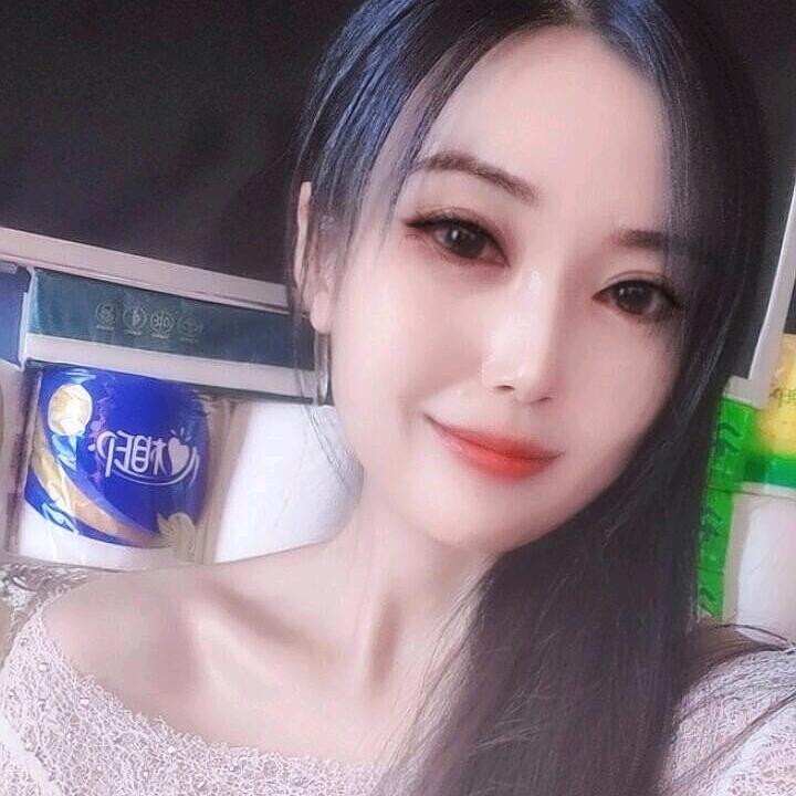 晨曦：：
