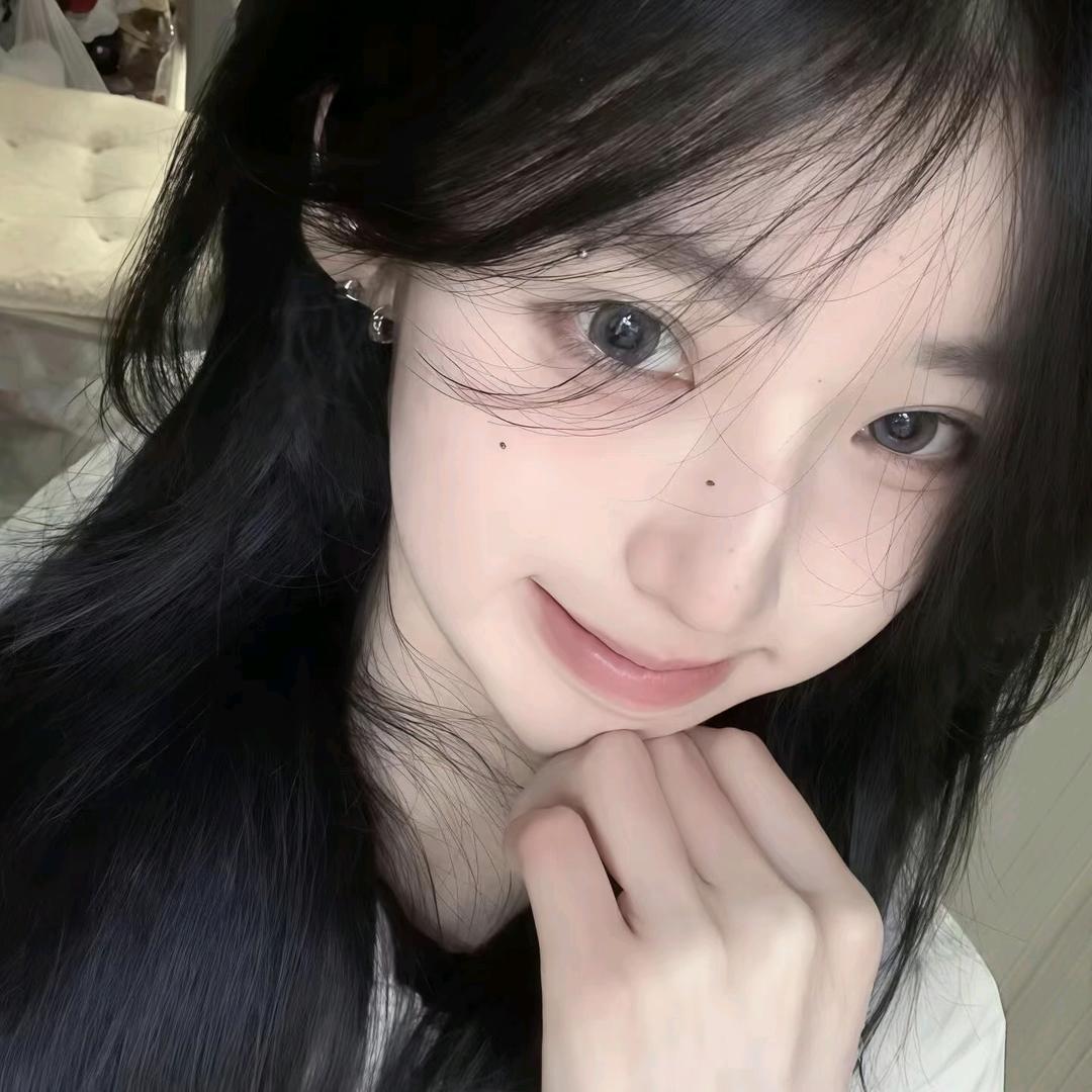 椰椰.