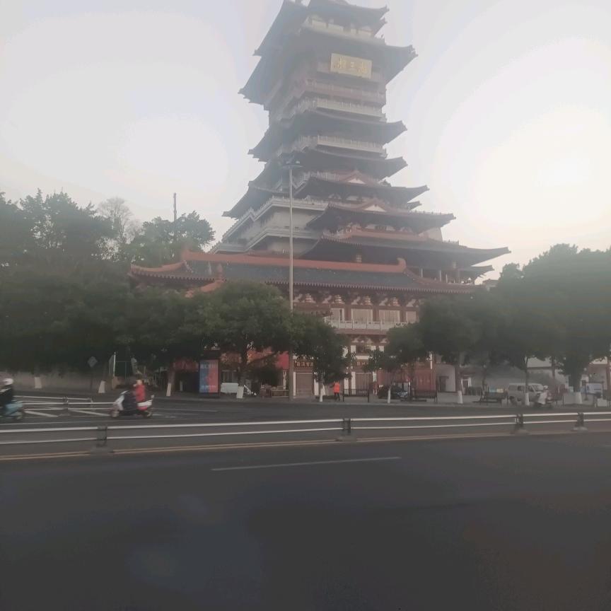 工地建筑木匠