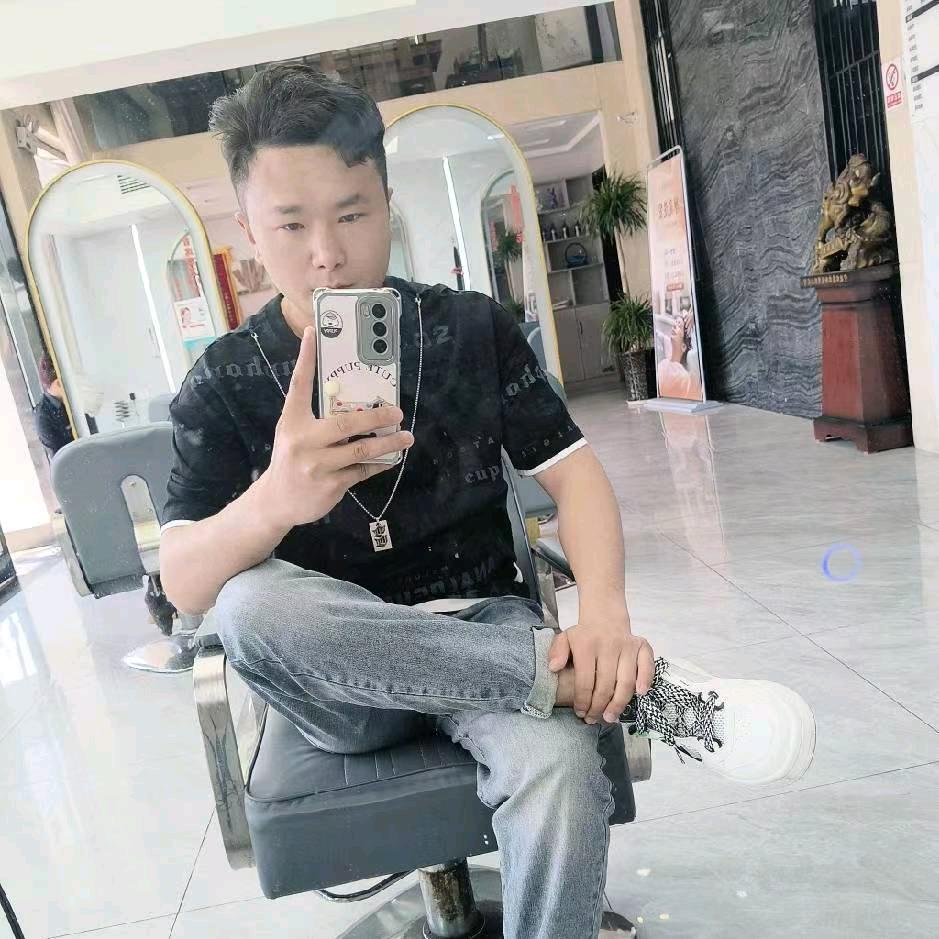 （小张-）