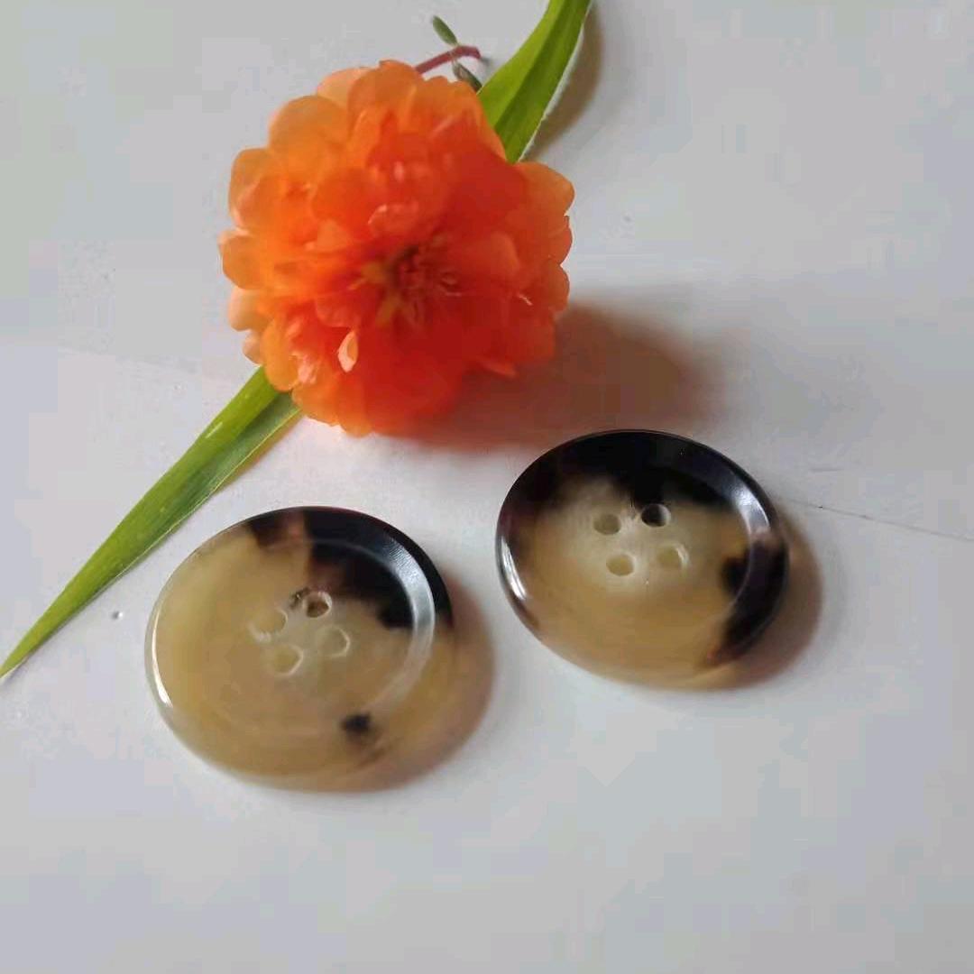 嘉善县小俞纽扣厂
