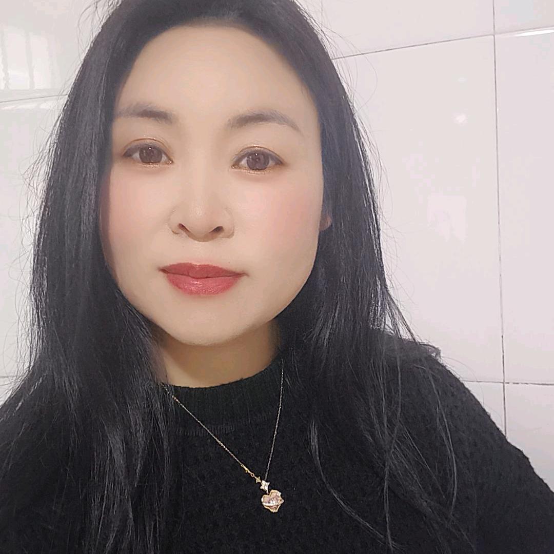 张小满！关寨镇堕却【人从众鞋店】
