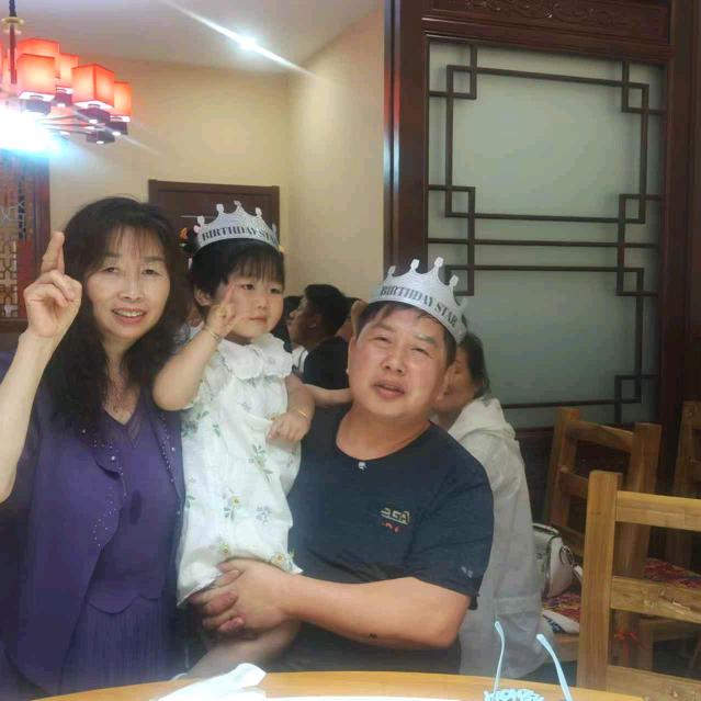 爱唱歌芳姐70年