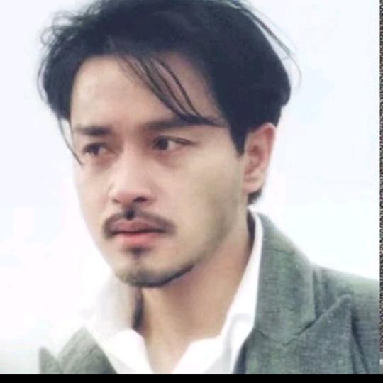 睁眼看世界哥们儿
