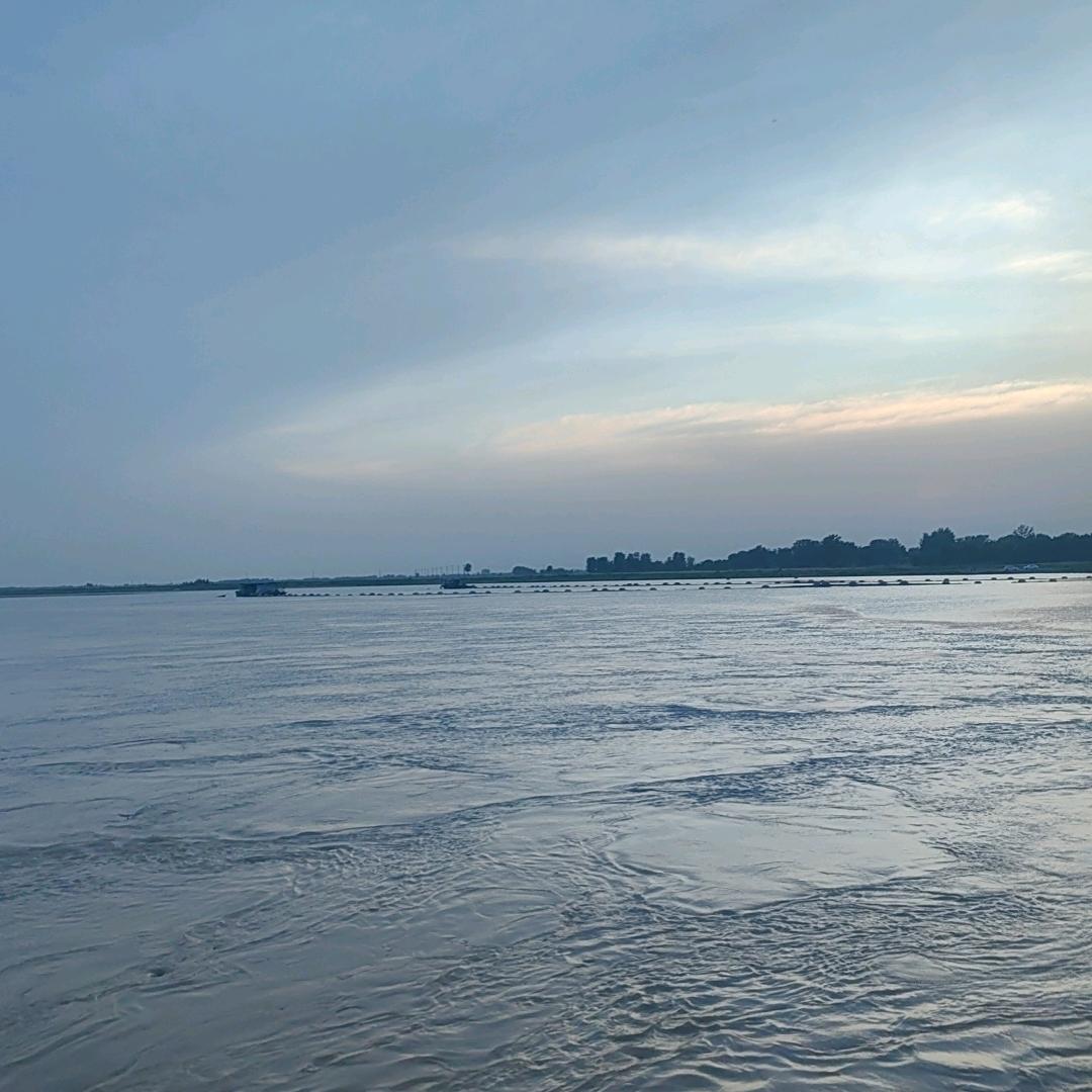 ヤ何人共与醉の